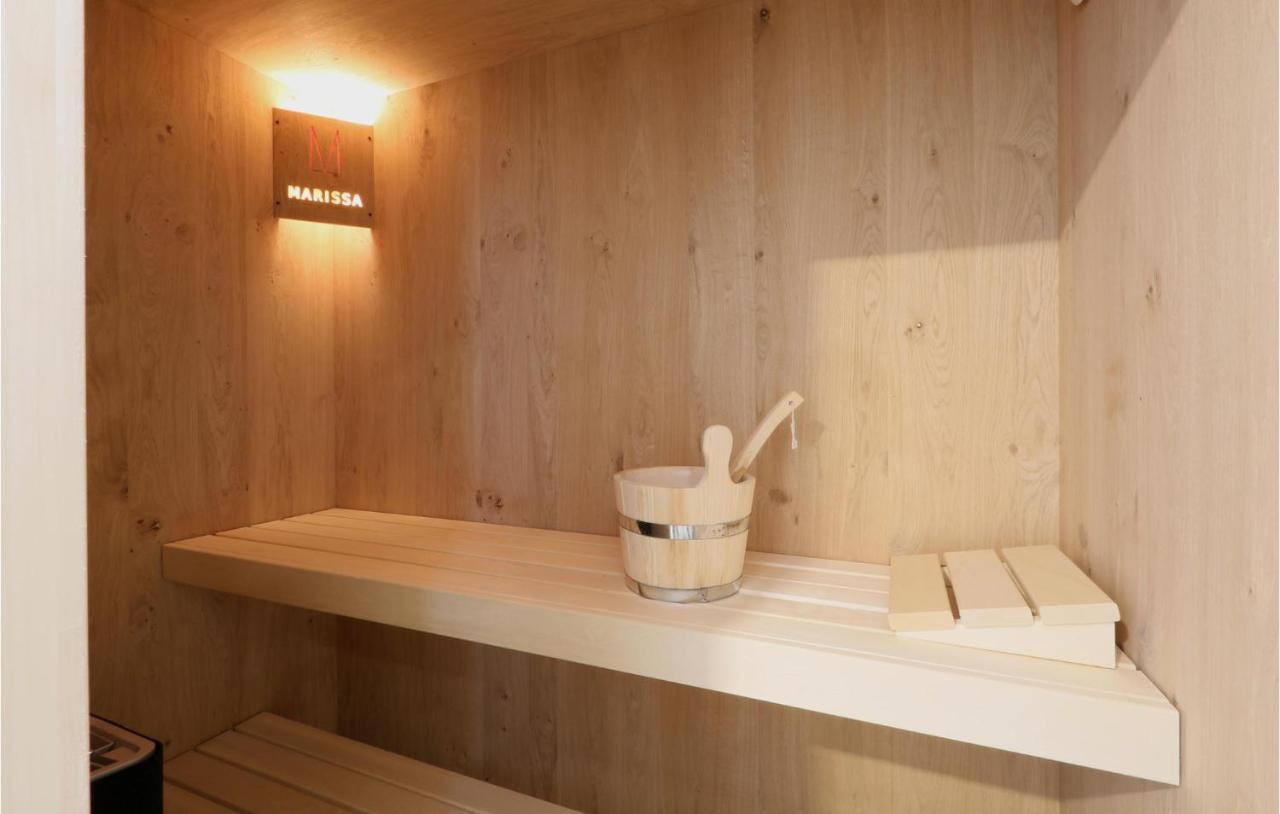 Lovely Home In Lembruch-Duemmer See With Sauna Buitenkant foto